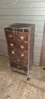 Antieke ladekast, Ophalen