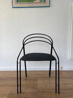 Vintage post moderne Italiaanse stoelen, Huis en Inrichting, Stoelen, Zwart, Ophalen of Verzenden, Zo goed als nieuw, Metaal
