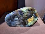 Labradoriet sculptuur, 3,3 kg, 22cm breed, 114,- euro, Ophalen, Mineraal