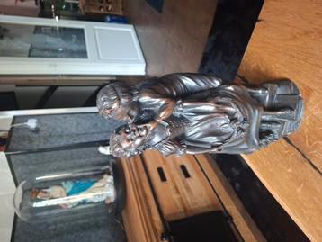 Brocante beeld plus zuil beschikbaar voor biedingen