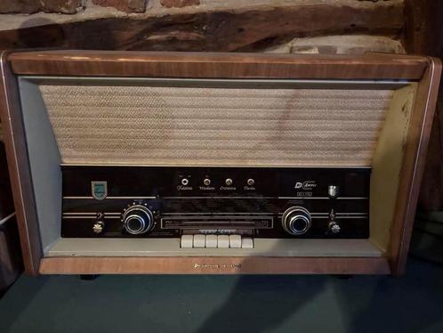 Vintage radio Philips B7X72A/19, Audio, Tv en Foto, Buizenversterkers, Buis of Buizen, Ophalen