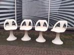 4 kunststof stoelen op voet space age design jaren 70 retro, Gebruikt, Wit, ?, Vier