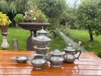 Tinnen thee servies, Ophalen