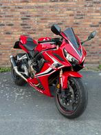 Honda CBR650R 2020 | MIVV uitlaat | 13.880 km | €9985, Motoren, Motoren | Honda, 4 cilinders, 649 cc, Super Sport, Particulier