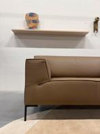 Nieuw Design on Stock Bloq Loveseat Bank Basque leer Smoke, Leer, Ophalen of Verzenden, Minder dan 150 cm, Design on Stock