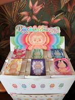 Popmart Labubu Macaron, Have a Seat, Big into Energy 🌈, Verzamelen, Poppetjes en Figuurtjes, Ophalen of Verzenden, Nieuw
