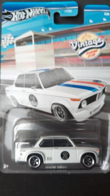 BMW 2002 1:64 3inch Hotwheels Vintage Racing Club Pol beschikbaar voor biedingen