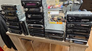 Partij Auto Radio's Pioneer, JVC, Sony, Calliber, Becker beschikbaar voor biedingen