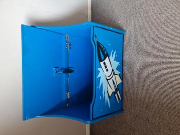 Klep opbergbankje beschikbaar voor biedingen