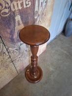 Klassieke Notenkleur piedestal plantentafel, Ophalen of Verzenden, Zo goed als nieuw