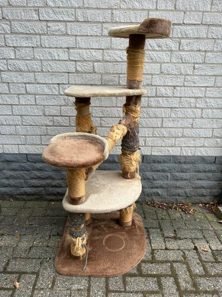 Gratis krabpaal ophalen in Wijchen, Dieren en Toebehoren, Krabmeubelen, Gebruikt, Krabpaal, Ophalen