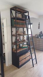 Industriële boekenkast met ladder, Ophalen, Gebruikt, 200 cm of meer, 50 tot 100 cm