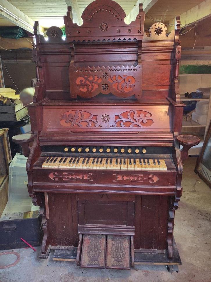 Antiek Harmonium (traporgel), Muziek en Instrumenten, Orgels, Gebruikt, Harmonium, 1 klavier, Ophalen