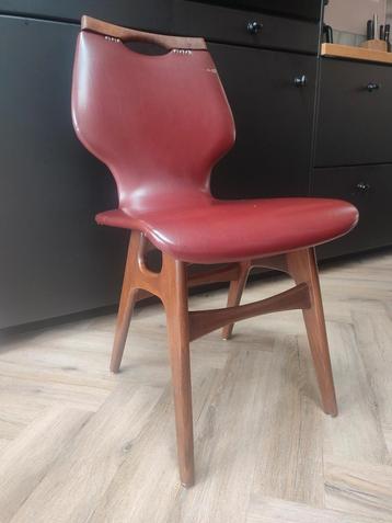 Vintage Scandinavische eetkamerstoel  beschikbaar voor biedingen