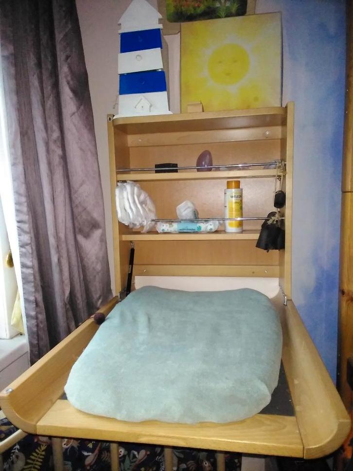 Geuther wandcommode, Kinderen en Baby's, Kinderkamer | Commodes en Kasten, Zo goed als nieuw, 105 cm of meer, Minder dan 75 cm