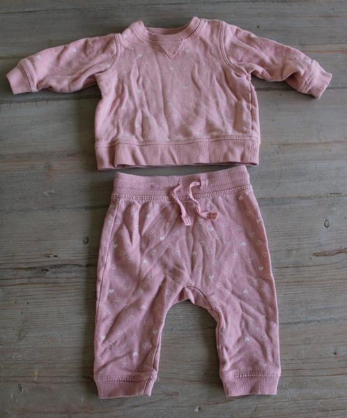 Joggingpakje van H&M 62, Kinderen en Baby's, Babykleding | Maat 62, Gebruikt, Meisje, Setje, Ophalen of Verzenden