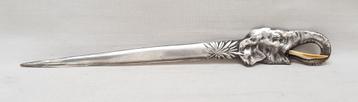 Briefopener olifant Art Deco. beschikbaar voor biedingen