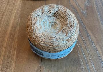 2 cake’s Magic Colors van Lammy Yarns (met glitter) beschikbaar voor biedingen