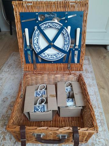 Nieuwe picknickmand Brookes Engeland 4 personen beschikbaar voor biedingen