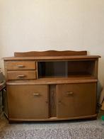 Vintage kastje met glazen deurtjes, Huis en Inrichting, Ophalen, Gebruikt, 25 tot 50 cm, 100 tot 150 cm