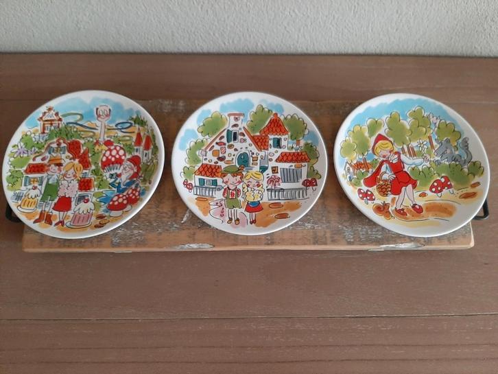 Blond Amsterdam Efteling bordjes, Huis en Inrichting, Keuken | Servies, Zo goed als nieuw, Bord(en), Blond Amsterdam, Aardewerk