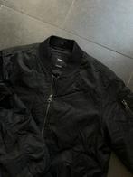 Pull & Bear bomberjack, Kleding | Dames, Zwart, Ophalen of Verzenden, Zo goed als nieuw, Jasje