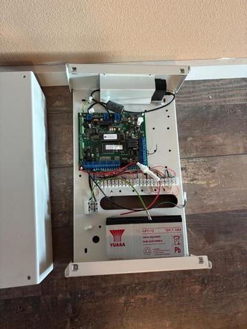 Alpha Vision NG Alarm instalatie beschikbaar voor biedingen