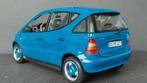 Mercedes Benz A Klasse 1:18 Maisto Pol, Hobby en Vrije tijd, Modelauto's | 1:18, Ophalen of Verzenden