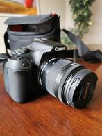 Canon EOS 2000D + EFS 18-55mm lens + oplader en cameratas, Ophalen of Verzenden, Zo goed als nieuw, Canon, 8 keer of meer