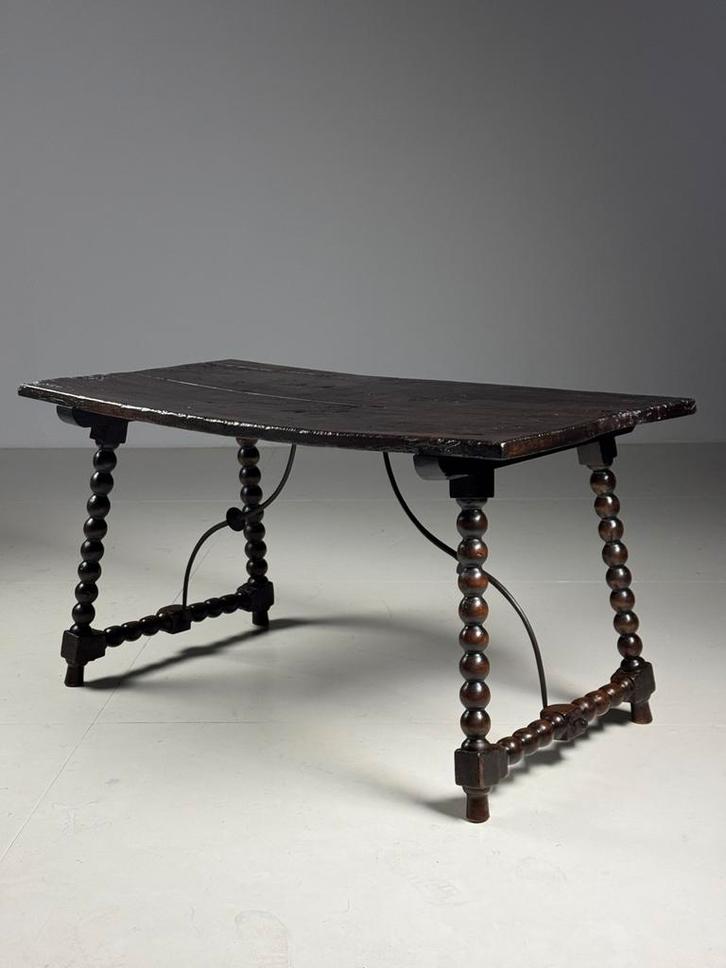 Spaanse tafel 18e eeuw, Antiek en Kunst, Antiek | Meubels | Tafels, Ophalen