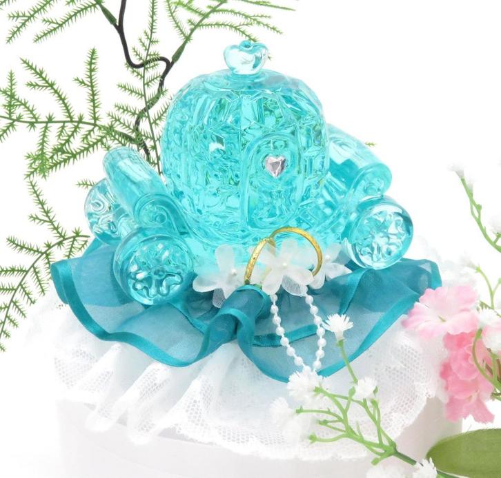 Zeer mooie kristal koets bruiloft taarttopper., Hobby en Vrije tijd, Feestartikelen, Nieuw, Versiering, Geboorte of Huwelijk, Ophalen of Verzenden