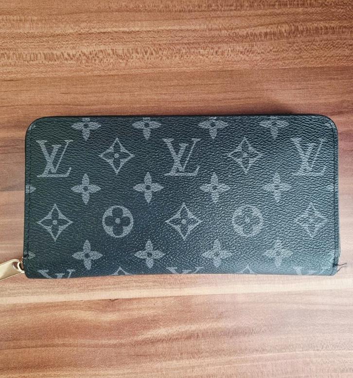 Zwarte designer portemonnee - Zo goed als nieuw!, Sieraden, Tassen en Uiterlijk, Portemonnees, Zo goed als nieuw, Zwart, Leer