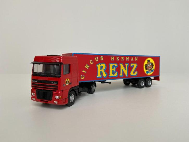 Circus miniatuur vrachtwagens, Hobby en Vrije tijd, Modelbouw | Auto's en Voertuigen, Nieuw, Truck, Groter dan 1:32, Overige merken