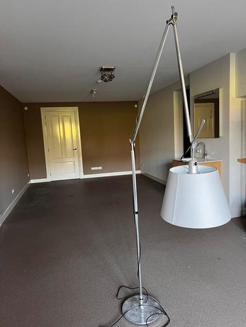 Artemide Tolomeo lamp  beschikbaar voor biedingen