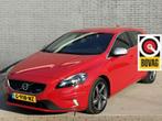 Volvo V40 1.6 T2 R-Design AIRCO | NAVI | CRUISE | BOVAG!, Auto's, Voorwielaandrijving, Gebruikt, 4 cilinders, Met garantie (alle)