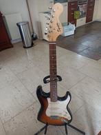 Squier Fender stratocaster gitaar, Ophalen of Verzenden, Zo goed als nieuw, Solid body, Fender