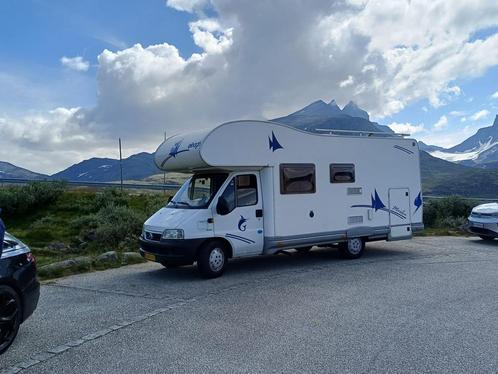 Elnagh Marlin Camper met garage weinig KM 2.8JTD 128PK, Caravans en Kamperen, Campers, Particulier, tot en met 6, Alkoof, Fiat