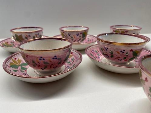 Heel fijn en oud serviesje, Antiek en Kunst, Antiek | Servies compleet, Ophalen