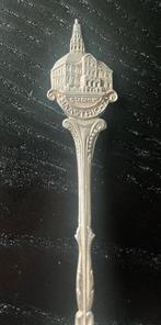 Verzilverde souvenirlepel Maastricht Stadhuis, Antiek en Kunst, Antiek | Bestek, Ophalen of Verzenden