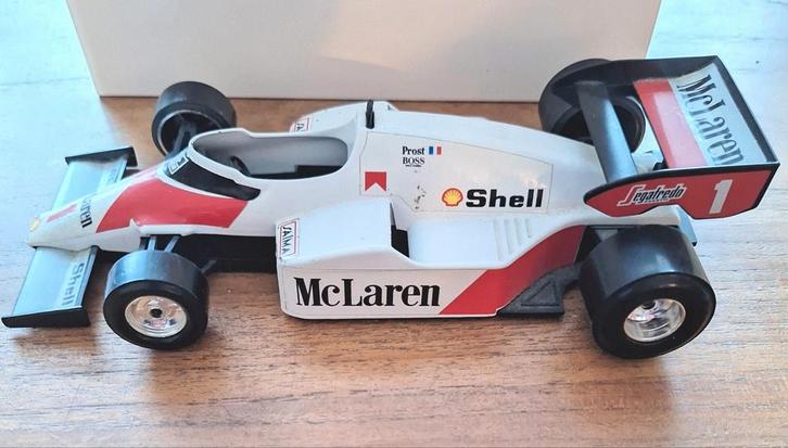 McLaren Formule 1 Modelauto - Burago, Hobby en Vrije tijd, Modelauto's | 1:24, Gebruikt, Auto, Bburago, Ophalen