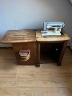 Ouderwetse naaimachine., Antiek en Kunst, Antiek | Naaimachines, Ophalen of Verzenden