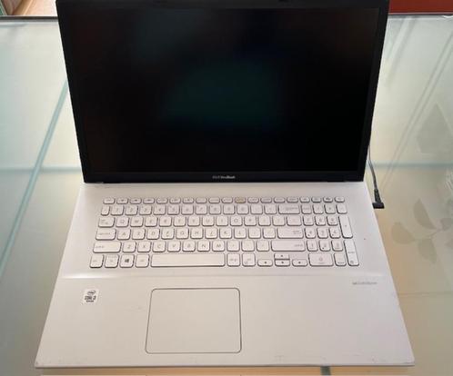 Windows 11 ASUS vivobook 17 inch, Computers en Software, Windows Laptops, Gebruikt, 17 inch of meer, SSD, 2 tot 3 Ghz, 4 GB, Qwerty