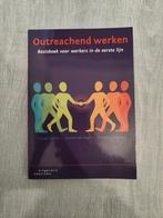 Lia van Doorn - Outreachend werken, Boeken, Lia van Doorn; Yvonne van Etten; Mirjam Gademan, Ophalen of Verzenden, Zo goed als nieuw