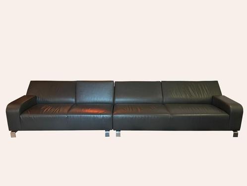 Leolux B Flat bij TheReSales, Huis en Inrichting, Banken | Bankstellen, Zo goed als nieuw, Rechte bank, Overige maten, 300 cm of meer