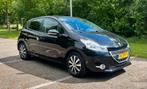 Peugeot 208 1.2 VTi 82PK 5D 2013 Zwart, Voorwielaandrijving, 1199 cc, Parkeersensor, Zwart