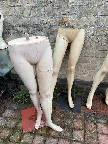 2 Sets Etalagepop Benen - Vintage Opruimingsprijs! beschikbaar voor biedingen