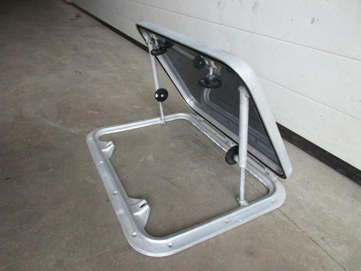 Dakraam/ vluchtluik 52,5 x 40 cm, Watersport en Boten, Accessoires en Onderhoud, Nieuw, Overige typen, Ophalen