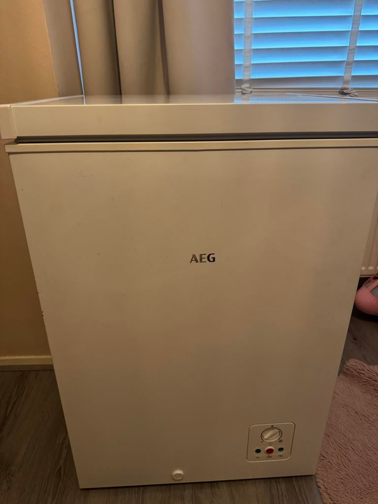 AEG Tafelmodel Vriezer - Zo goed als nieuw!, Witgoed en Apparatuur, Vriezers en Diepvrieskisten, Ophalen, Vrieskist, Minder dan 85 cm