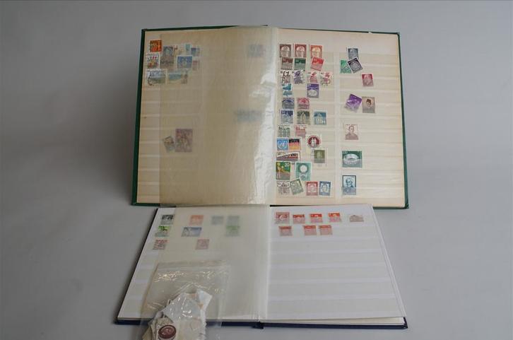 Postzegelverzameling - Lot Postzegels, Postzegels en Munten, Postzegels | Volle albums en Verzamelingen, Nederland en Buitenland