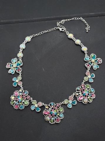 Luxe Kleurrijke strass ketting beschikbaar voor biedingen